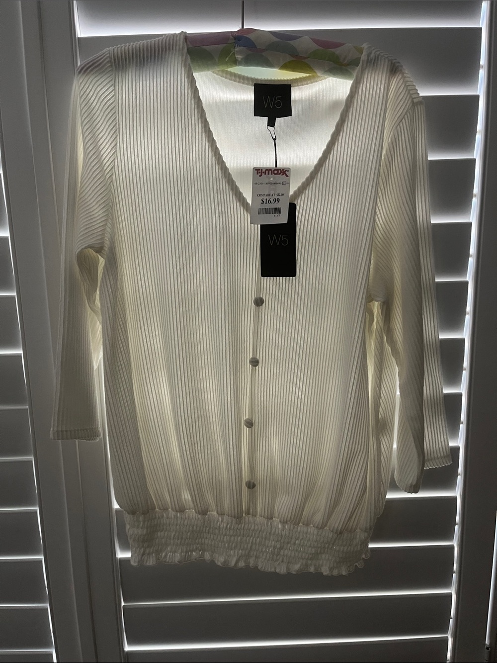 W5 Off-White Ribbed Button-Front Cardigan